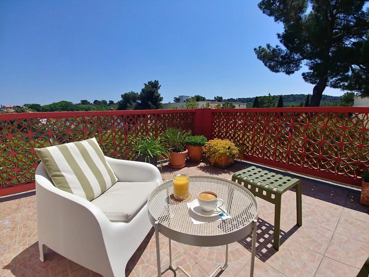 Apartment Axelle 50 Meters To The Beach Banjole
