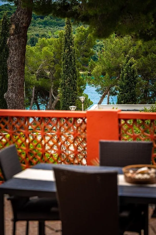 Apartment Axelle 50 Meters To The Beach Banjole
